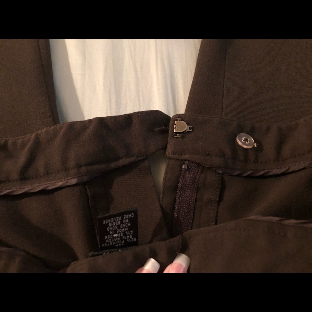 Dark brown dress pants. Petite in size. - Picture 5 of 6